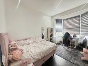 Lounge- click for photo gallery